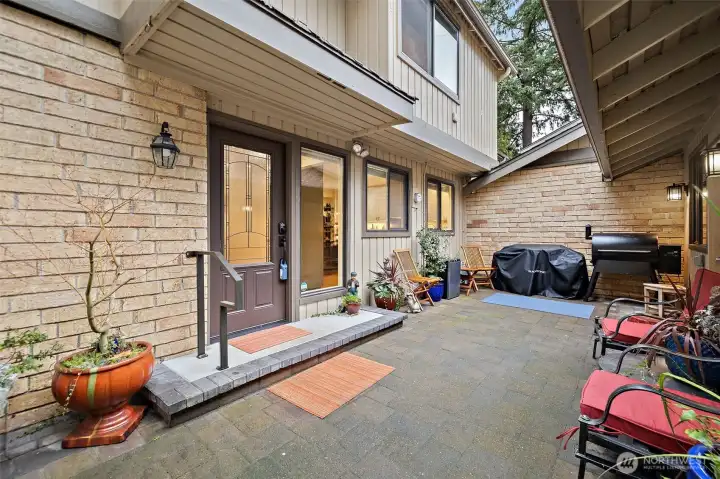 Courtyard to Front Door & Garage