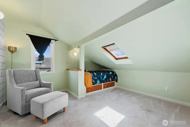 Upstairs Bedroom 3