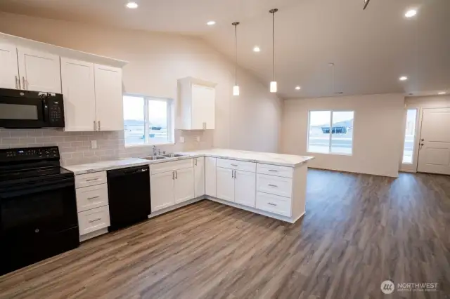 Photos are from a previously built home. Photo renderings may include upgrades/furnishings not included in base price.