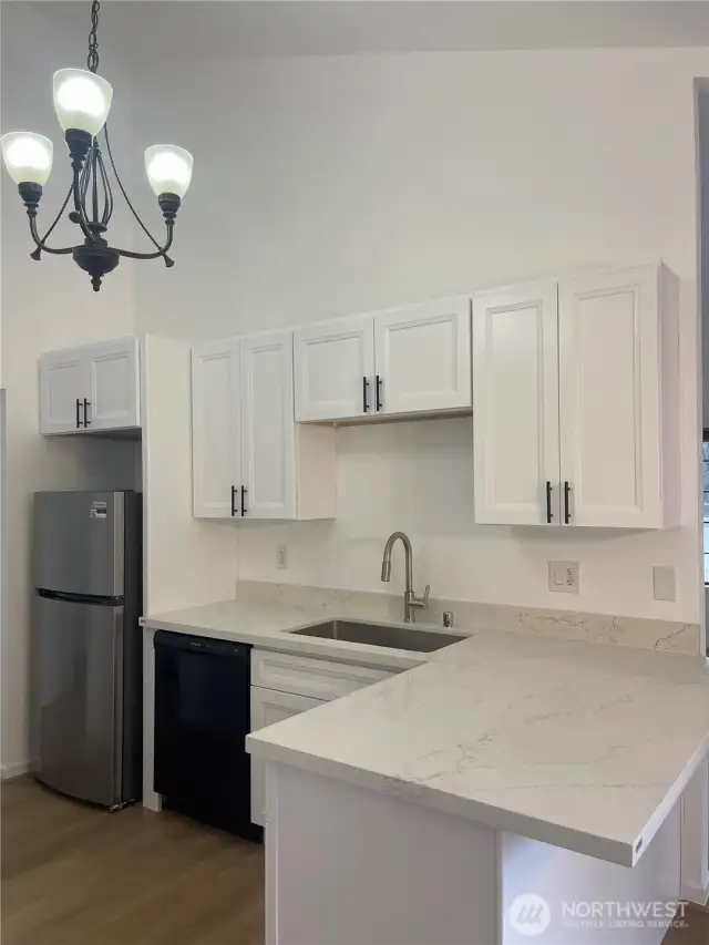 Kitchen (sink side)
