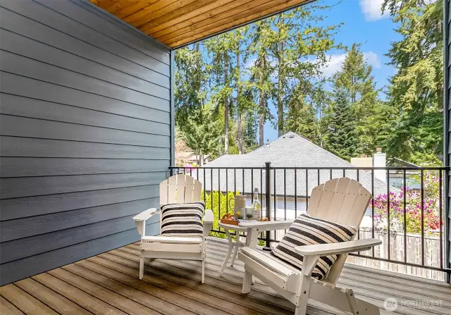 Photographs are for illustrative purposes only. Features, finishes, interior/exterior colors, landscaping and floorplan shown may vary from actual homes built.