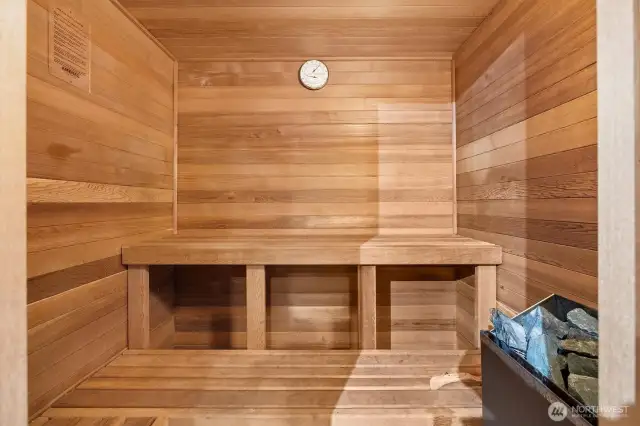 One of the nicest & cleanest indoor saunas!