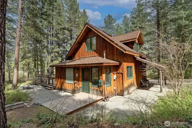 Licensed nightly rental cabin with strong Nightly rental has firewise upgrades and new gravel path, booking history
