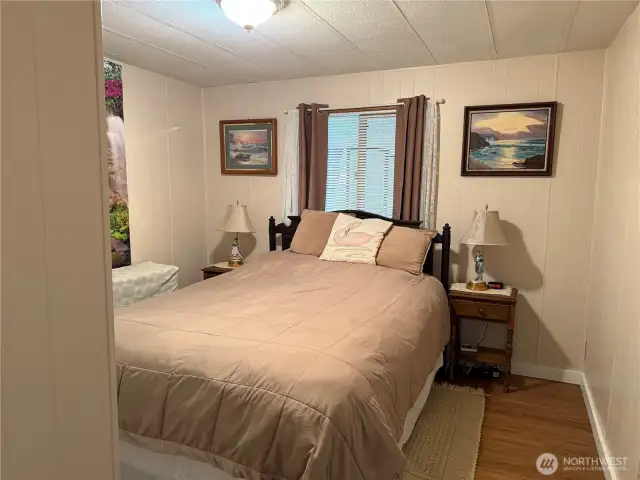 Guest bedroom