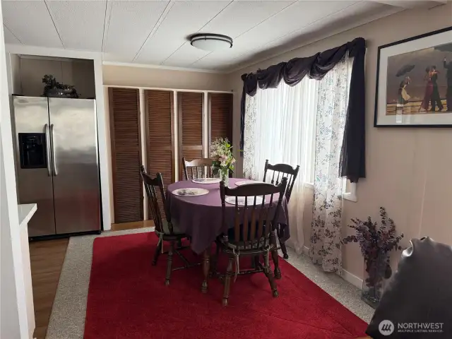 Formal dining room