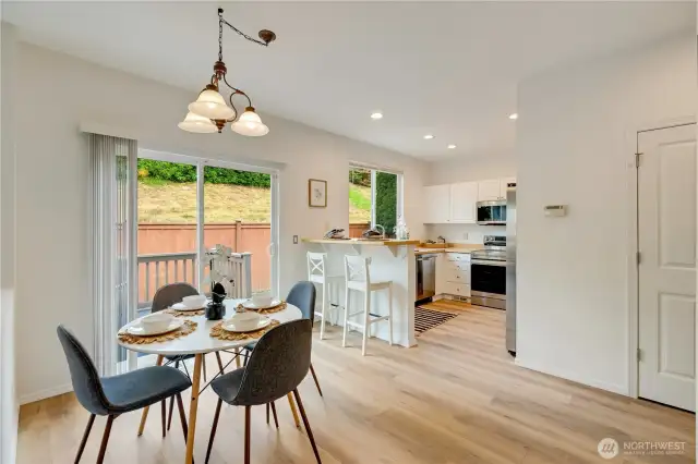 Dining Room Image 1