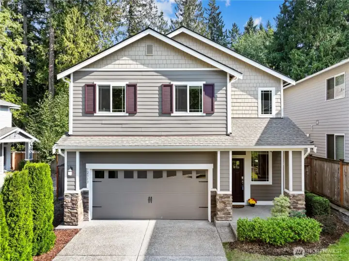 A move-in ready home that grows with you!