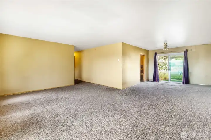 (Tenants furniture removed with AI). Great bones and layout ready for your updates and design ideas.