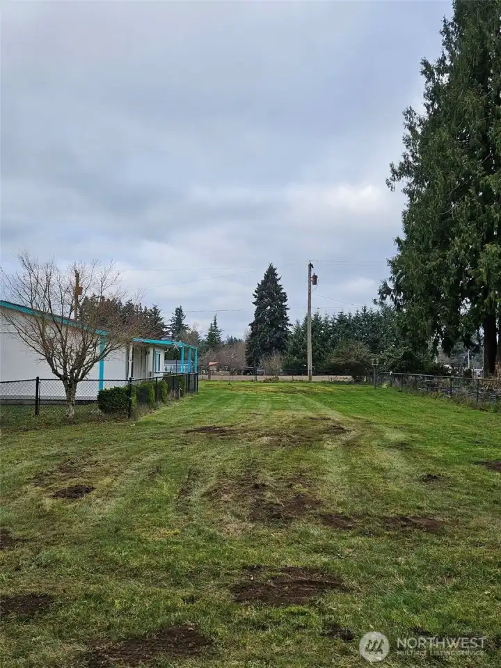 Lot's of room to expand if you wish!