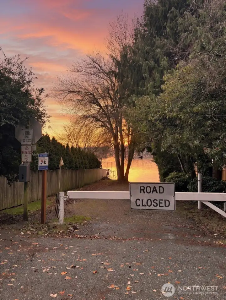 Holmes Point Boat Launch