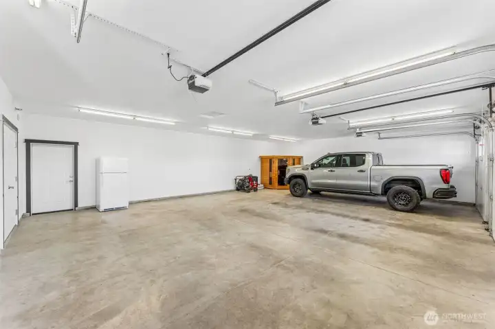 Attached 3 car garage