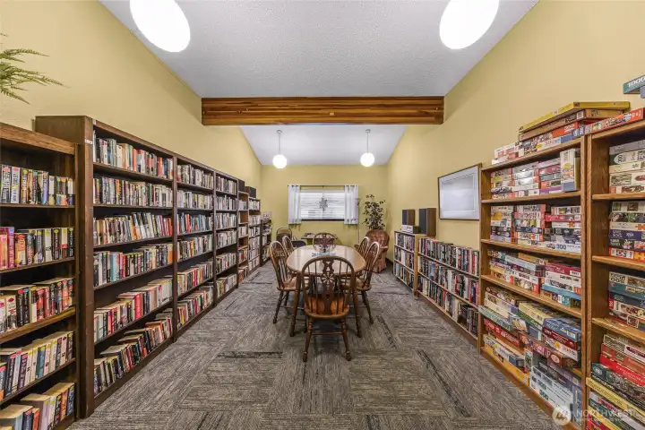 CLUBHOUSE - Come grab a book or play a board game with others