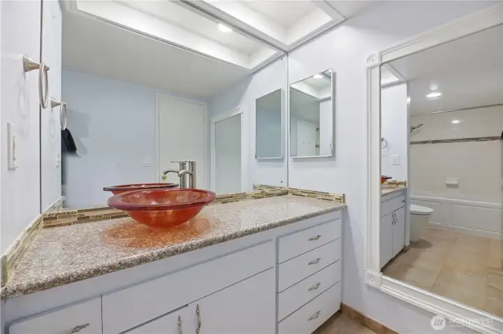 Upstairs Bathroom off Primary Suite.