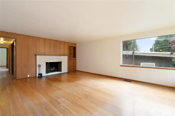 The living room is spacious, and the gas fireplace gives it a great presence The living room is spacious, and the gas fireplace gives it a great presence