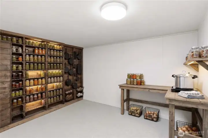 Virtually staged. Basement space