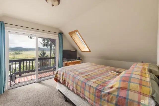 Upper Bedroom 1 w/Balcony & Lake-Mnt Views