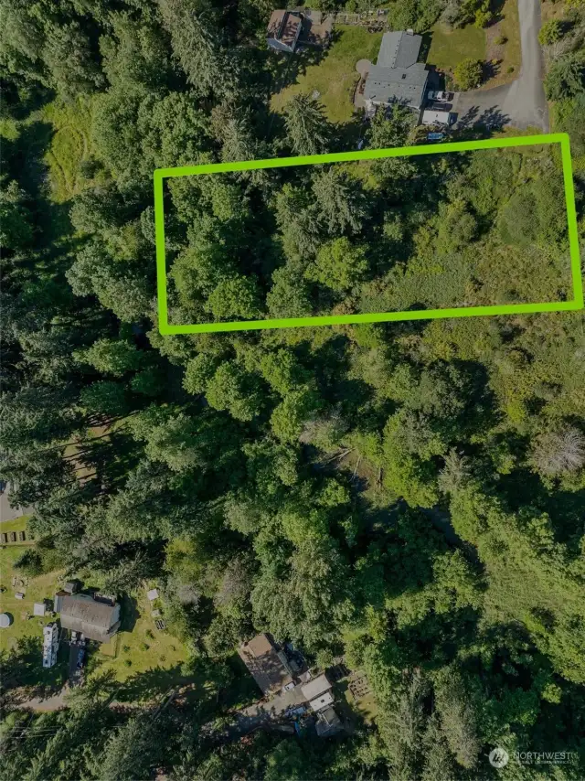 Approximate boundaries for Lot 2.