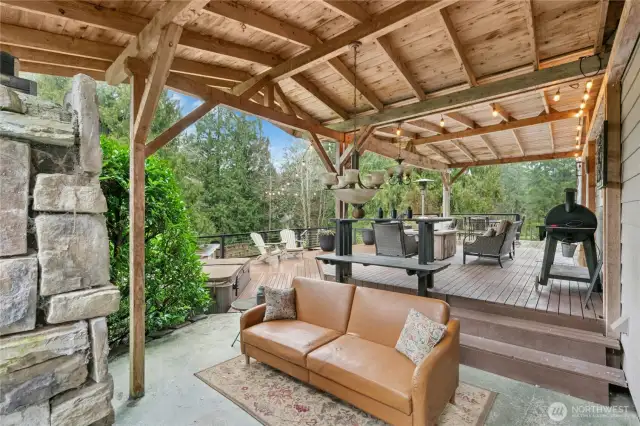 Back Patio with Fire Place