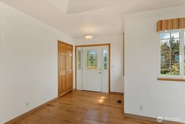 Interior entry of home, open to the living space - main floor!