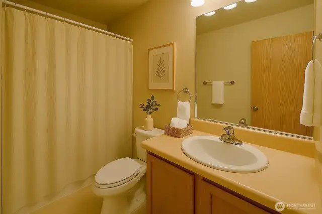 Upstairs Bathroom 2 virtually staged
