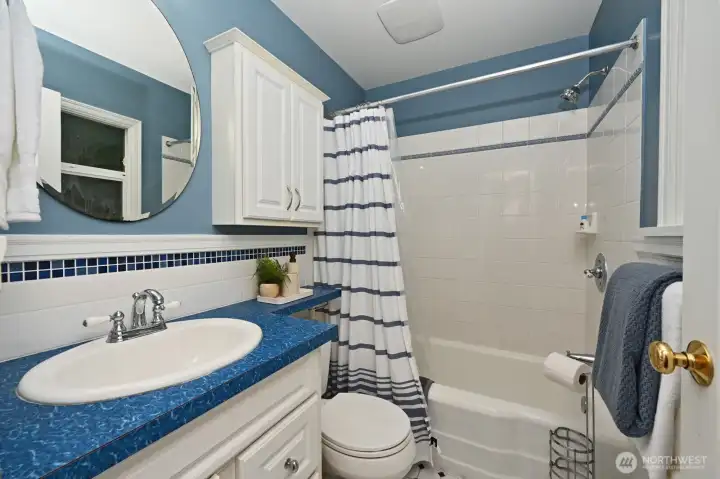Main floor bathroom