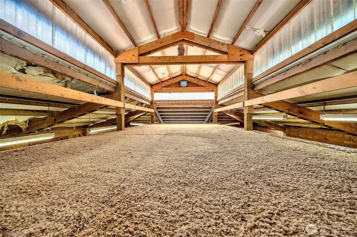 5 ton hay loft