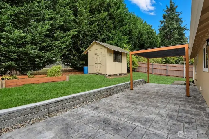 Entertaining Patio with louvered Pergola