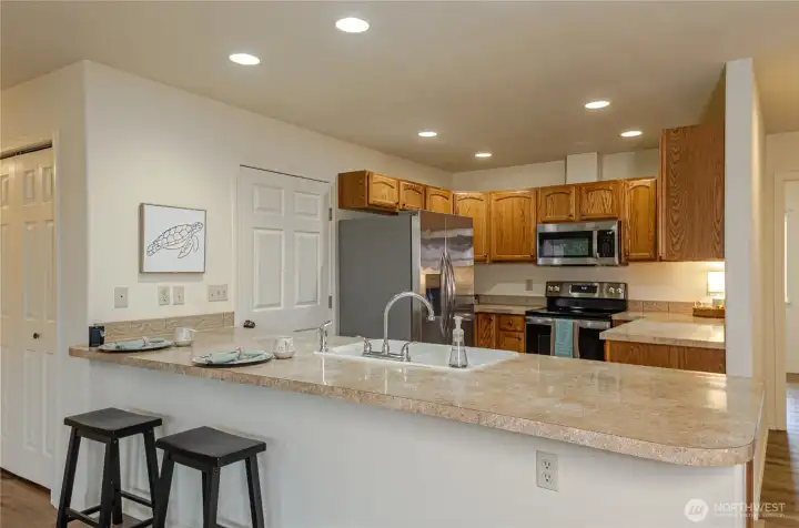 Breakfast bar for additional seating