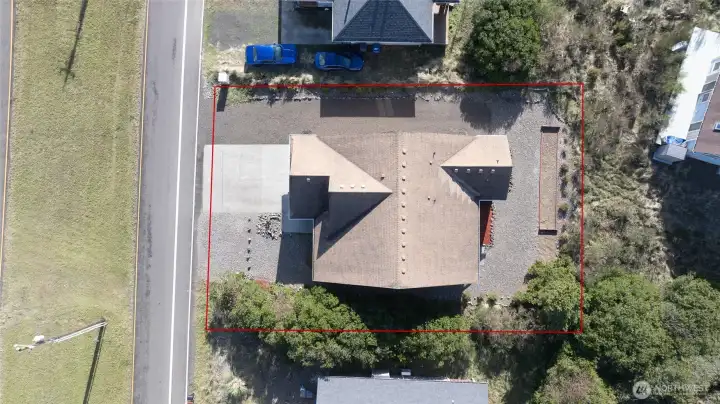 Beautiful, low maintenance yard, including a horse shoe pit. It's all ready for you to come and enjoy your time at the beach.