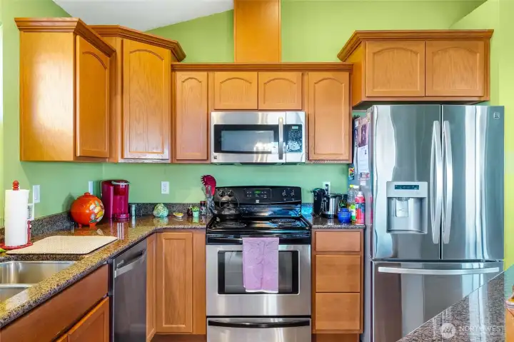 Stainless steel appliances!