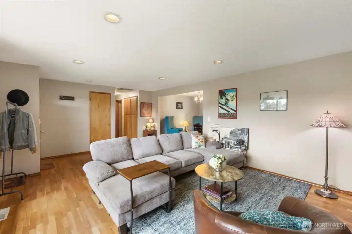 Entry closet with plenty of room to hang coats, large linen closet in the hallway, dining area just off the living room.