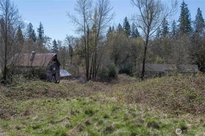 Barn and house from pasture area