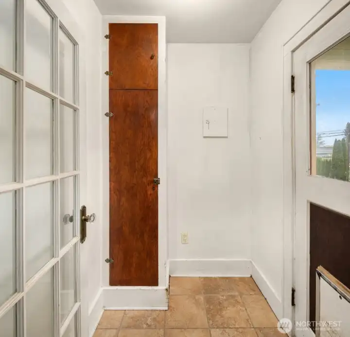 Back Entry To Yard.