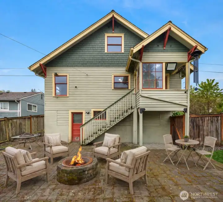 BBQ Patio in Backyard. Great For Gatherings and Entertaining.