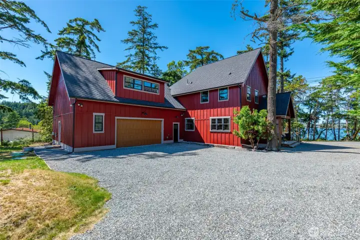 A fully built ADU above the garage creates endless options. A fully built ADU above the garage creates endless options.