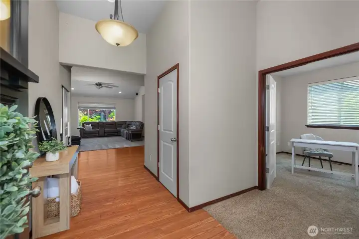 Welcoming large entry way.