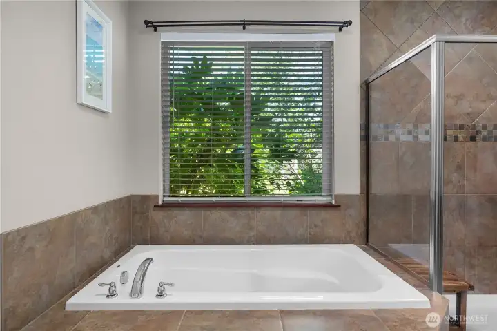 Deep soaking tub