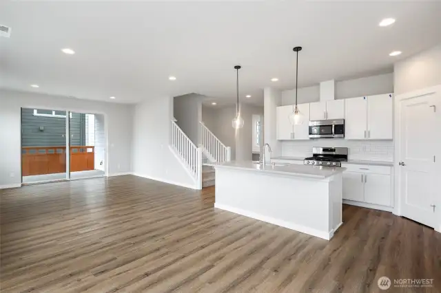 Interiors photos of Homesite 8.