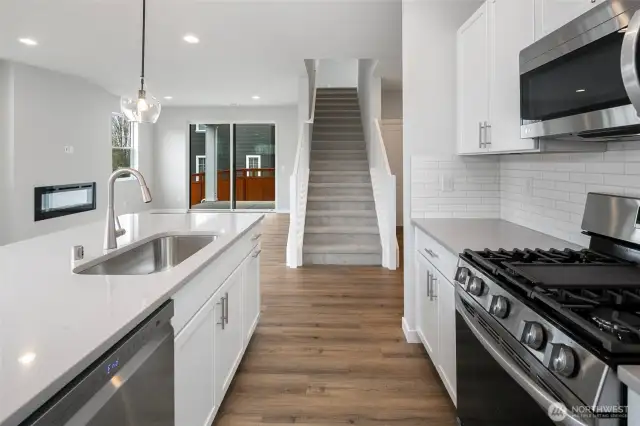 Interiors photos of Homesite 8.