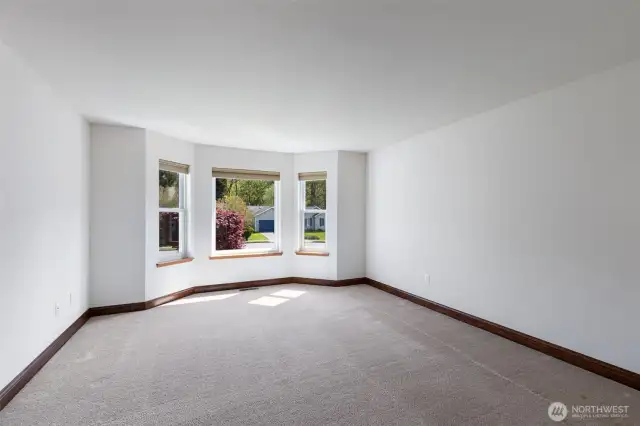 Unstaged Living