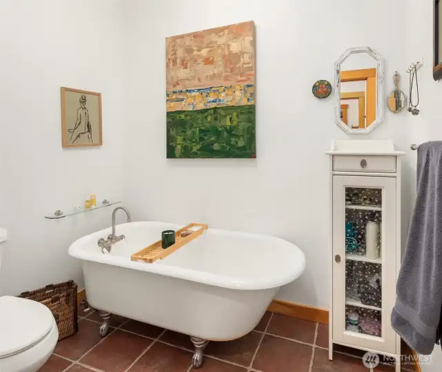 Soaking Tub