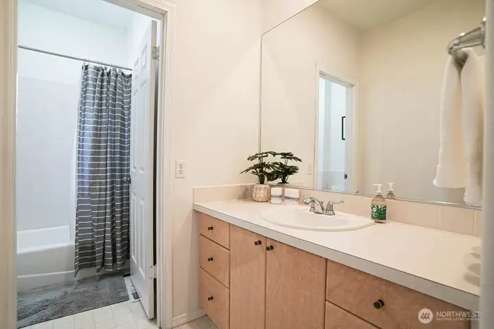 main bath #2