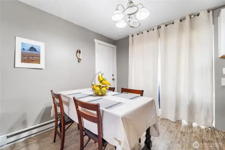 Dining nook