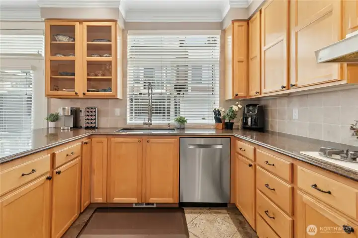 Newer quiet Bosch Dishwasher