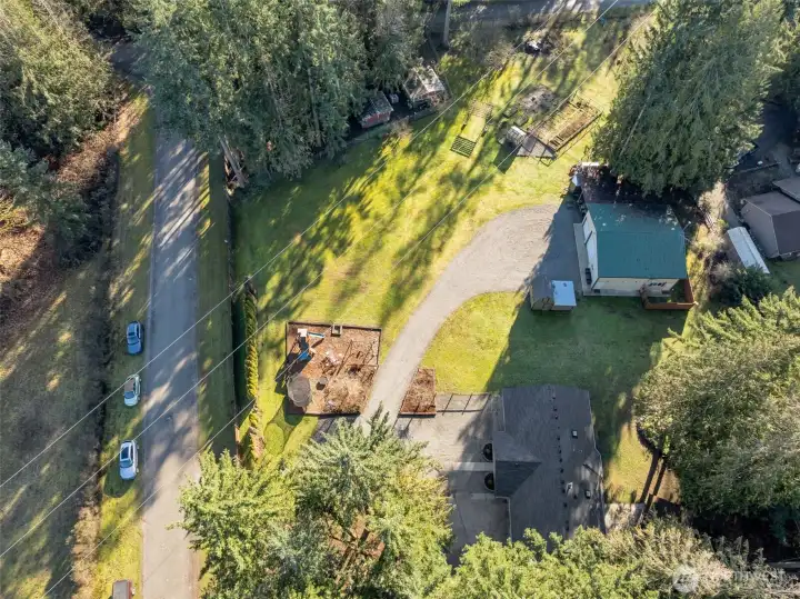 Very open property, room for all your hobbies and activities