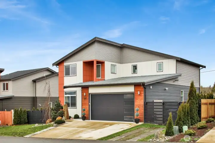 3 parking spots in front