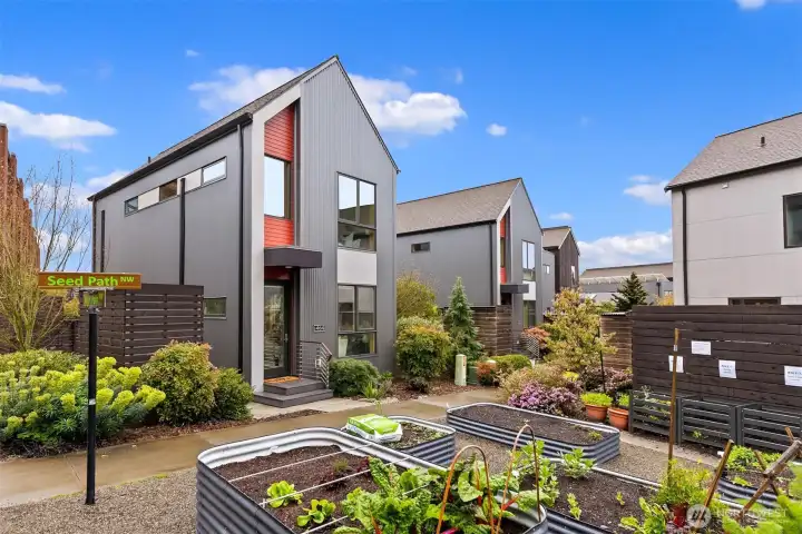 Rarely available, Phase 1 Grow Community freestanding homes combine incredibly efficient Built Green design with out-your-door Winslow convenience and all the benefits of the beloved Grow Community.