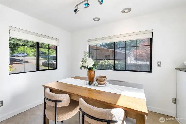 Large foyer has ample space for dining