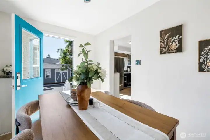 This foyer can be used for many different purposes