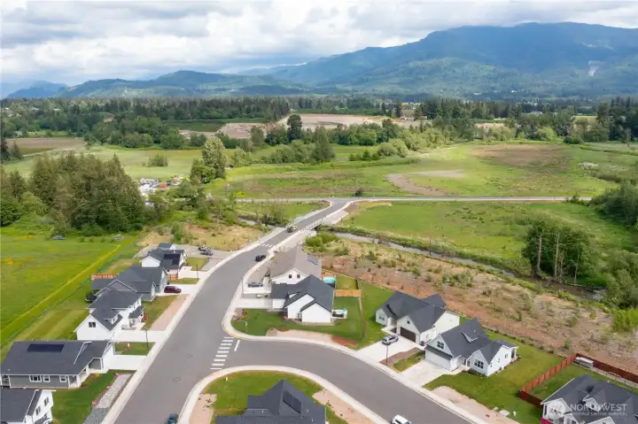This home is out of flood zone and only 15 miles from Barkley Square in Bellingham!